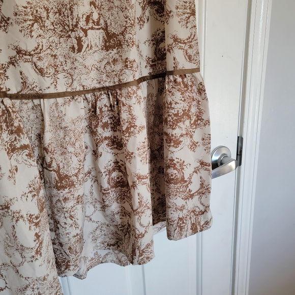 Women's Midi Elegant Dress - Picture 4 of 8